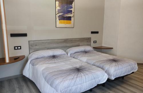 Los Arcos House | Hostal Suetxe