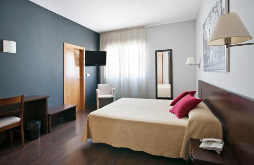 Paracuellos de Jarama House | Hostal T4