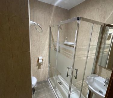 Getafe House | Hostal Tres Hermanos