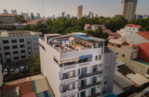 Daun Penh Hostel | Hostel ∙ 8 guests