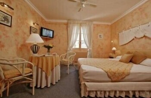 Les Eyzies Hotel | Hostellerie Du Passeur