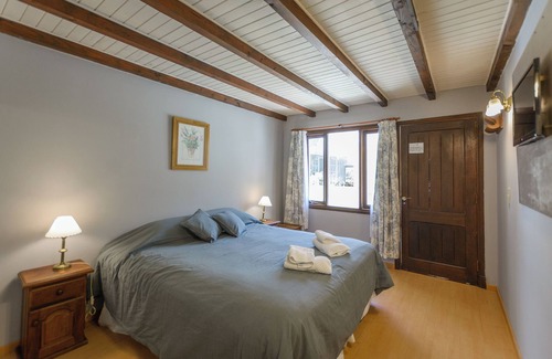 Puerto Manzano Hotel | Hostería Las Acacias