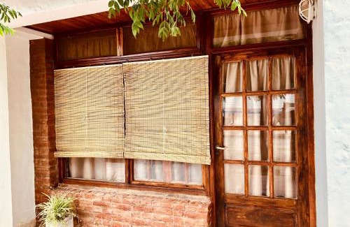 Las Grutas Hotel | HOSTERIA ISABEL Departamentos y Habitaciones con baño privado