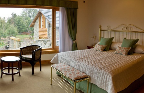 Puerto Manzano Hotel | Hosteria Patagon