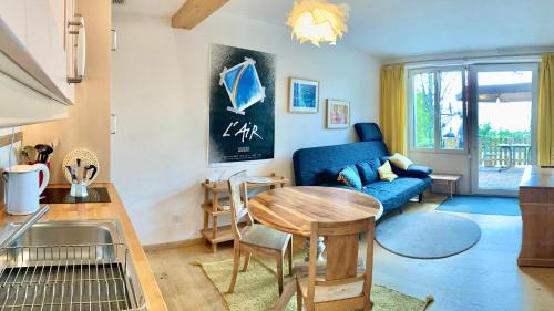 Fontainemelon Apartment | HostHelp - Le Gîte du Midi