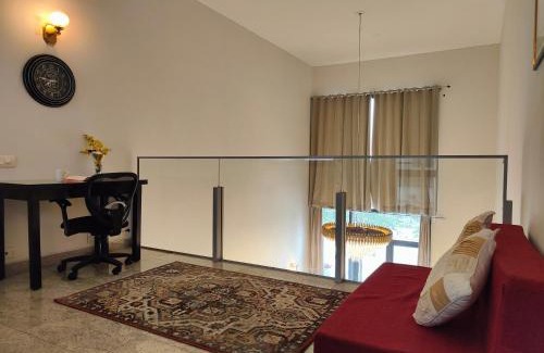 Sector 58 Apartment | Hostie Evanya - 2BHK Serviced Apartment near Golf Course Road