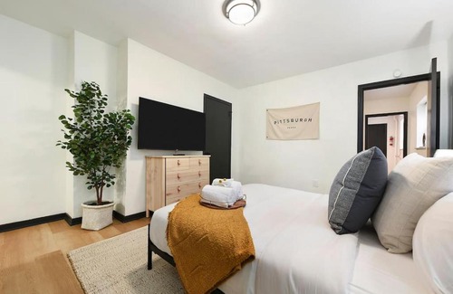 Lower Lawrenceville Apartment | HostWise Stays - Pet Friendly Butler St Apt, Ground Floor with Private Entrance