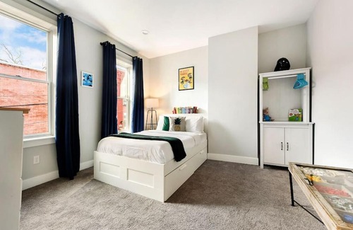 Mexican War Streets House | HostWise Stays - The Alpine - Family Friendly, Great Area, 3BR Home