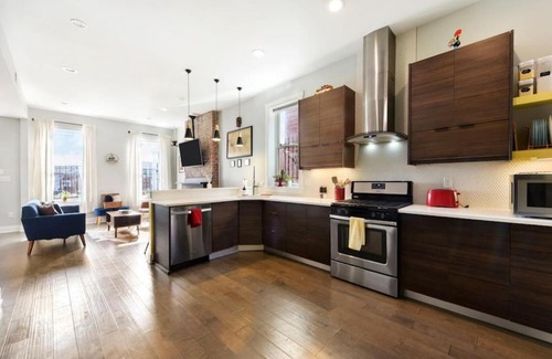 Mexican War Streets House | HostWise Stays - The Alpine - Family Friendly, Great Area, 3BR Home