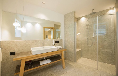 Tramin Hotel | Hotel Goldene Traube