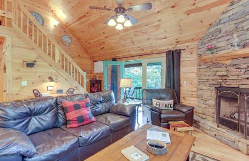 Morganton House | Hot Tub and Game Room Charming Morganton Cabin!