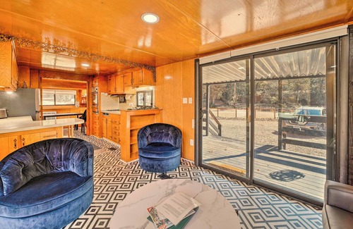 Payson Cottage | Hot Tub & Deck: Waterfront Escape in Payson!