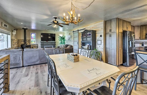 Payson Cottage | Hot Tub & Fire Pit: Pet-friendly Home in Payson