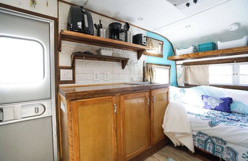 Victorville House | Hot Tub Firepit Washer 500Mbps PetsOK