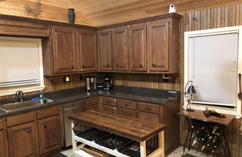Jasper Cabin | Hot Tub* Secluded Ozark MT Cabin on 12 acres across from river