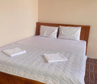 Thang Tam Hotel | Hotel 195 Hoàng Hoa Thám