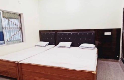 Bihar Sharif Hotel | Hotel A.V Priya By GRB