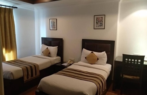 Safdarjung Enclave House | Hotel Aaron Castle (A Home away Home)
