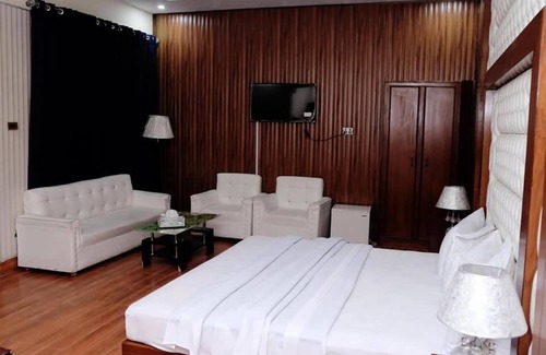 Multan Hotel | Hotel Aarsh Palace