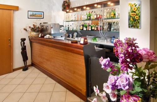 Fogliano Marina Hotel | Hotel Adler