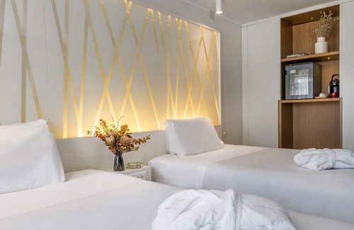 Paradiso Hotel | Hotel Admiral