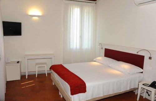 Malo Hotel | Hotel Albergo al Sole