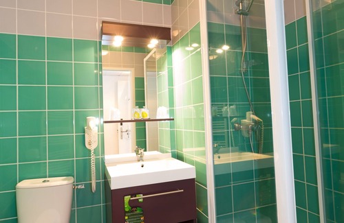 Le Teich Hotel | Hotel All Suites Le Teich