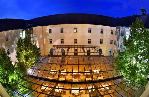 Hainburg an der Donau Hotel | Hotel Altes Kloster
