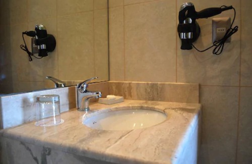 Mejillones Hotel | Hotel Alto del Sol Latorre Mejillones