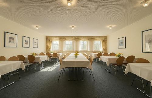 Neuwilthen Hotel | Hotel am Lärchenberg I Frühstück, WLAN, Parkplatz