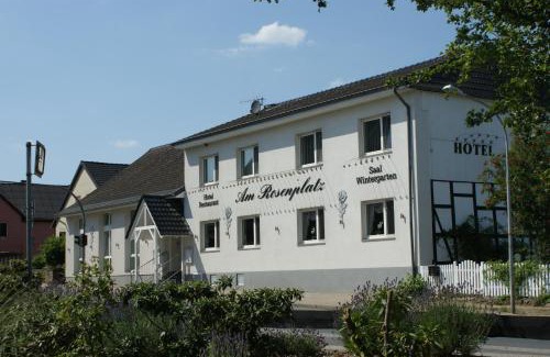 Brechtorf Hotel | Hotel am Rosenplatz,24 Stunden Check in, Küche, kostenfreie Parkplätze
