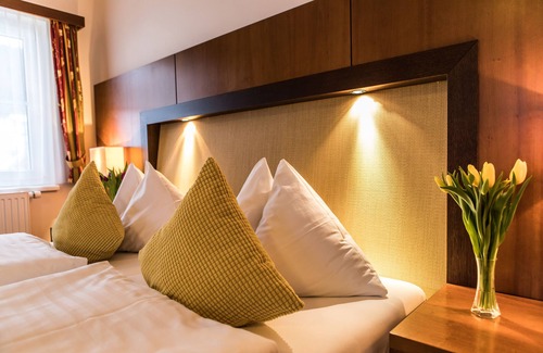 Altaussee Hotel | Hotel am See - Seeresidenz