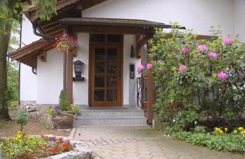 Munchen District House | Hotel am Wald