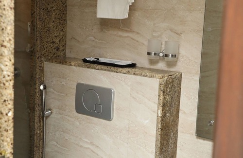 Bhandup West Hotel | Hotel Anantha Executive Suites