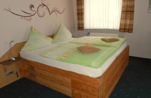 Pellenz House | Hotel Andernacher Hof