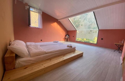 Yeghegis Hotel | Hotel Arevi Yeghegis
