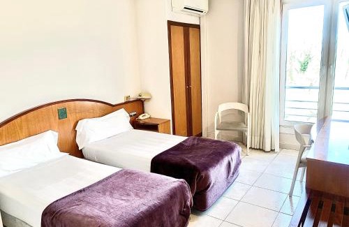 Santa Eugenia de Berga Hotel | Hotel Arumí