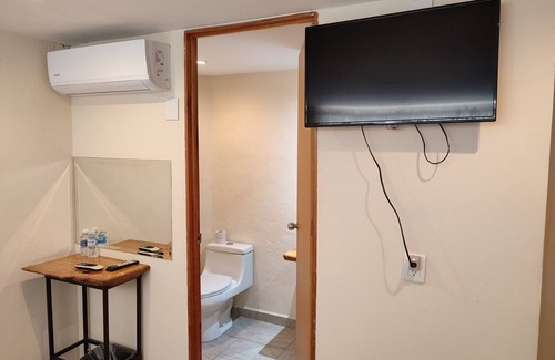 La Poza Hotel | Hotel Ashly Loma Larga