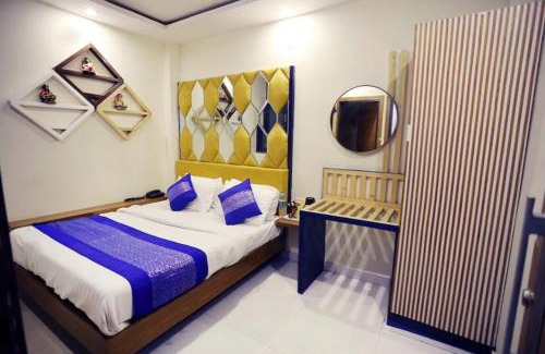 Sadar Bazaar Hotel | Hotel Bala Ji International Pure Veg