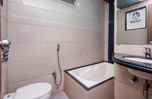 Surat Hotel | HOTEL BALWAS