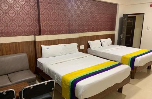 Gandhi Nagar Hotel | Hotel BCP Suites
