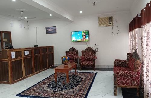 Bodh Gaya Hotel | HOTEL BODHGAYA INN