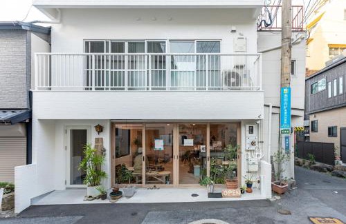 Nagasaki Apartment | hotel & cafe ksnowki