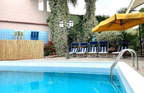 Lusciano Hotel | Hotel cappuccetto rosso