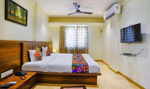 Pune Hotel | Hotel Chaitanya Executive