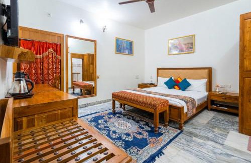 Abu Road Hotel | Hotel Chandrawati Palace