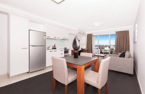 Woolloongabba Hotel | Hotel Chino