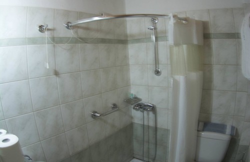 Kifisia Hotel | Hotel Chris