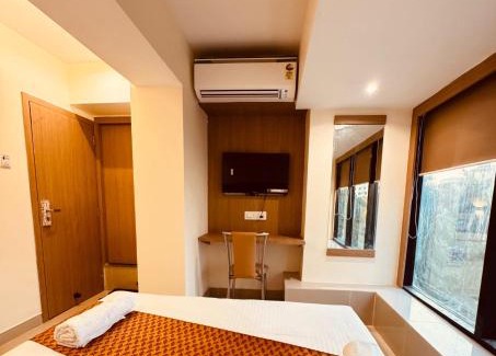Chembur East Hotel | Hotel Cliff Garden