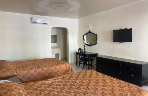 Jimenez Hotel | Hotel Colonial